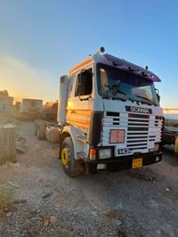 اسكانيا • موديل ١٩٩٠ • دبل تاير