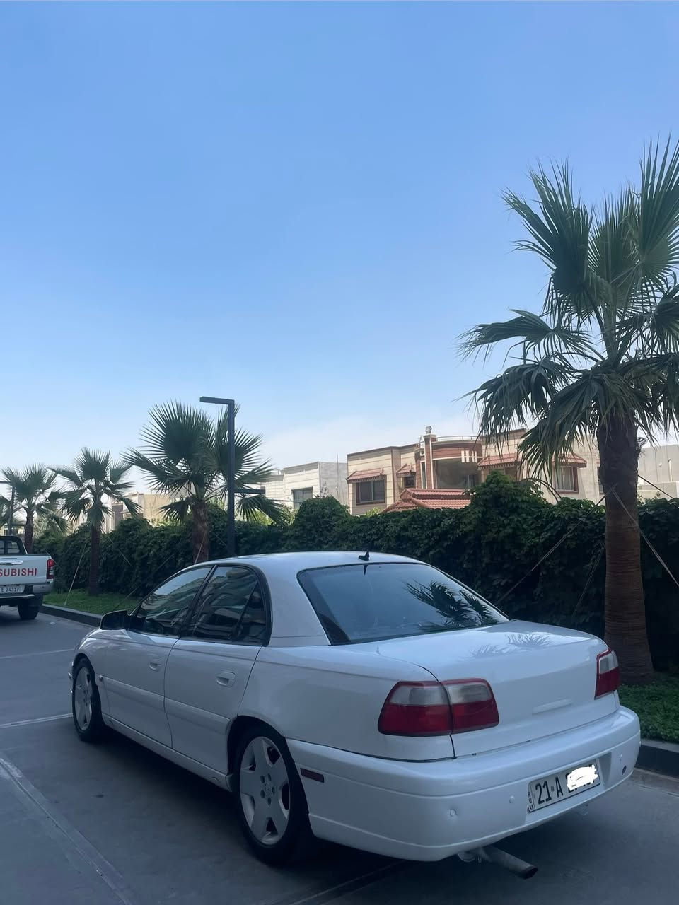 اوپل اوميگا موديل 2002 
گير عادى 
محرك V6 
تعويل بشرت 
سعر57 وه رقه مه جال 
رقم سيلمانى 
سياره موجود ب اربيل 
رقم موبايل 
0️⃣7️⃣5️⃣0️⃣6️⃣7️⃣1️⃣7️⃣1️⃣7️⃣7️⃣
واتسئاپ
