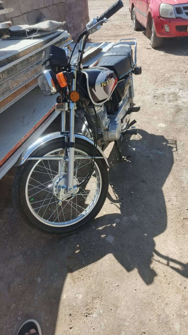 السلام عليكم ربع كير موديل ١٩ تعمير كله ٢٣ غراض كله اصلي بس مكينه متياز البيع دراجه برغي ما نقص سعر خاص وهاذا رقمي ***********
