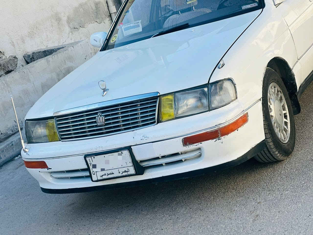 سلام عليكم للبيع بطه منتصل رقم بصره مشروع وطني سياره جديده وجاهزه وكفاله عامه من كص ونقل جثه وضربه القويه والعيب الشرعي والغرمات والتحويل وكفاله حته من صبغ عدا مكانات صبغ بصيطه اثر جراد سياره جاهزه للخير ومال جناي ومتعوب عليه سياره مكينه وكير كفاله شرط الفحص حداده أمامي وخلفي توها منفوضه تخم تاير جديده كهربايات عامه شغال  دواخل وبطاين دشبول شرط كارتون سعر 52 علمن انه سياره احله من صور بهواي تجي وتشوف بعينك إذا مو نفس صور كروتك علي مكاني بصره قضاء المدينه هاتف
*********** 
*********** المدينة, البصرة
