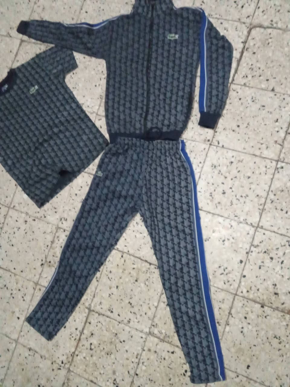 سيرفات الاكوست جديدة،لطاي 16،لمهتم يبعت برفي ،(سومة خيالي)


**إذا كنت صاحب هذا الإعلان وتريد حذفه لأي سبب، رجاءا أرسل رسالة إلى الدعم الفني**