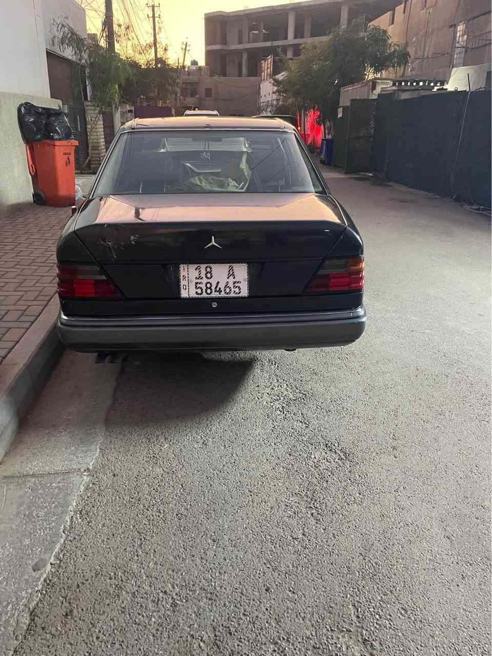 مرسيدس دب موديل 91
رقم بابل بسمي
مكينة وكير بلااد
تبريد تدفىة شغال
السعر 57 وبيهه مجال
مكان بغداد 
*********** بغداد, العراق
