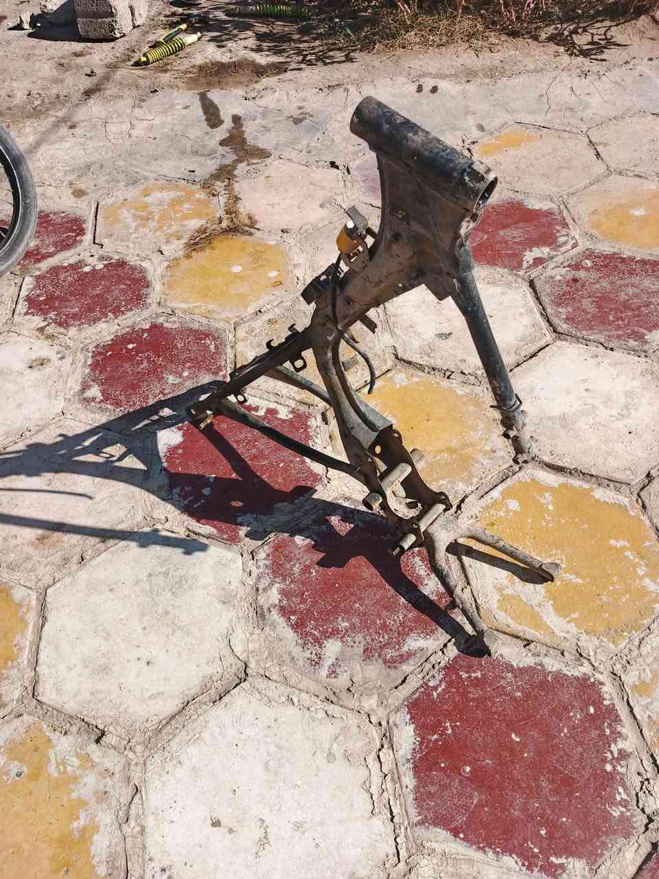 اسلام عليكم شاصي  دراجه للبيع مكاني بابل القاسم السعر 50 بي مجال هاذه رقمي 
***********
