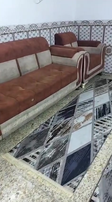 سلام عليكم تخم للبيع 10مقاعد سعر 150وبي مجال مكاني مدينة الصدر قطاع75 رقمي👈***********
