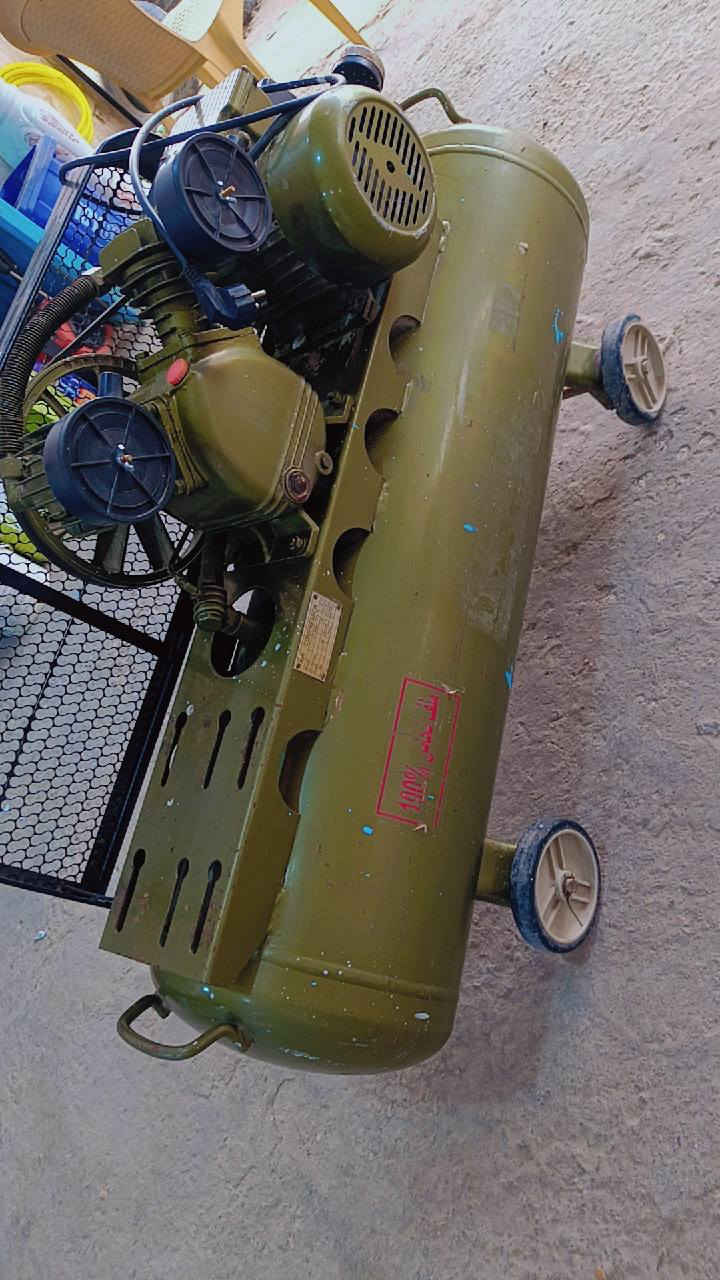 السلام عليكم كمبريسر هوى ملف نحاس اصلي حجم 100 اخو الجديد مامفتوح بي برغي 
مكانة ناصرية مركز السعر ٢٢٥ نهاية


**إذا كنت صاحب هذا الإعلان وتريد حذفه لأي سبب، رجاءا أرسل رسالة إلى الدعم الفني**