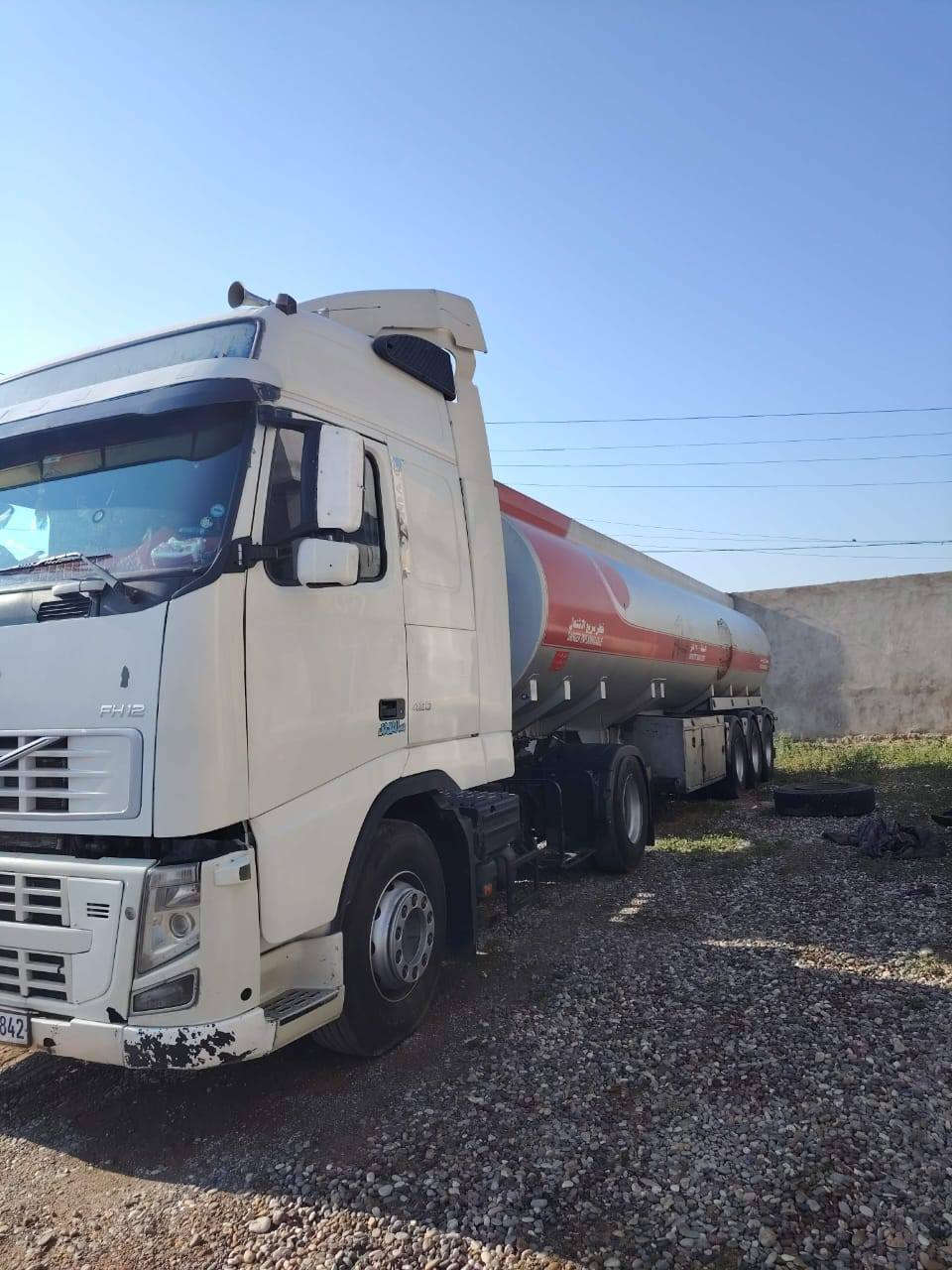 السلام عليكم فولفو للبيع
طوناج سنتين جي بي اس جديد سنويه بأسم صاحبها تانكي نهرو 2019 تماتيك سعر 280 وبيه مجال
للأستفسار أكثر اتصل ***********
