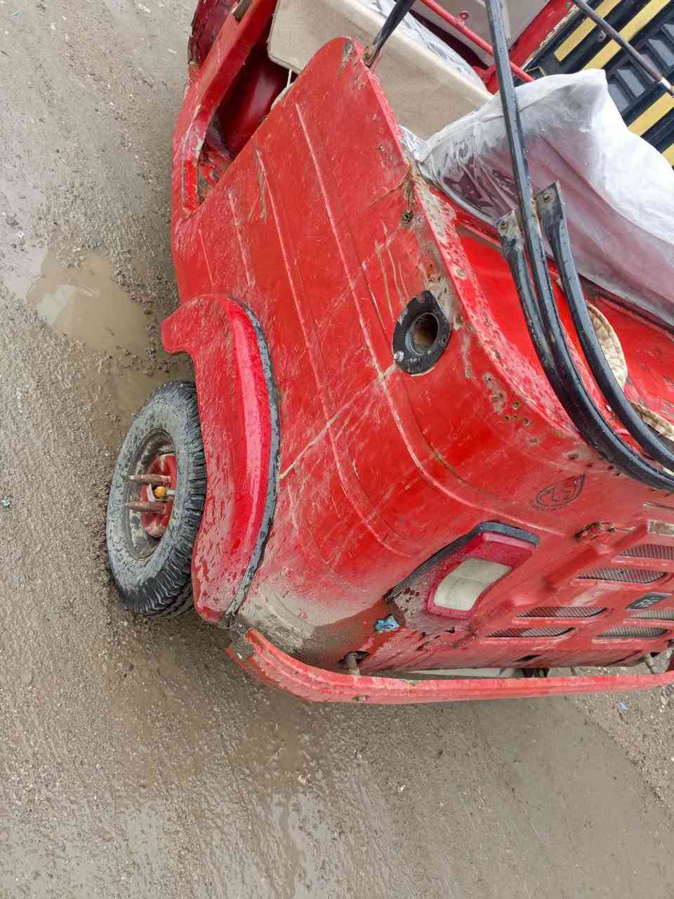 تكتك البيع موديل 2018رقم وسنويه بغداد نكليزي تحويل ثاني يوم لا صبغ ولا معجون عوزهه ترتيبات السعر 4900وبيه مجال مكاني الشعب ***********
