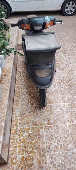 السلام عليكم مطور لبيع شغال بس مبي شوته سعر 120وبي مجال مكان رشديه رقم ***********
