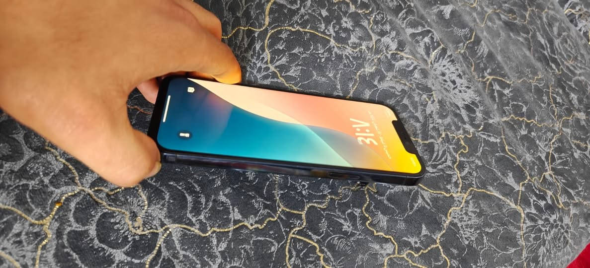 السلام وعليكم ايفون 12برو ماكس للبيع او مراوس حسب القناعه تلفون نضيف حيل امبدل شاشه فقط بطاريه 86 دبل شريحه ذاكره 128 ادفع سعر بما يرضى الله


**إذا كنت صاحب هذا الإعلان وتريد حذفه لأي سبب، رجاءا أرسل رسالة إلى الدعم الفني**