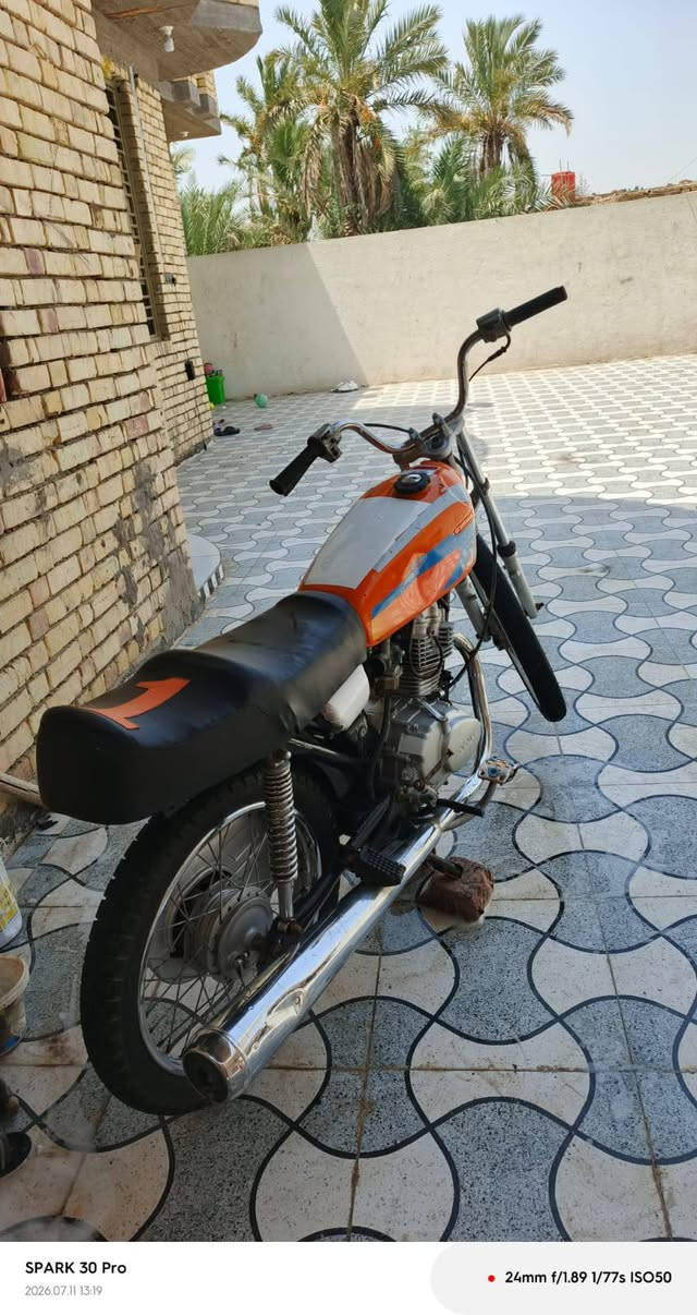 سلام عليكم نامه مديل 22 كلك كلك مكينه مفتوحه ولفات فقط دراجه جديده مثل ما موضح بل صور مكان سوق الشيوخ ناحيت الطار رقم الهاتف *********** السعر 375
