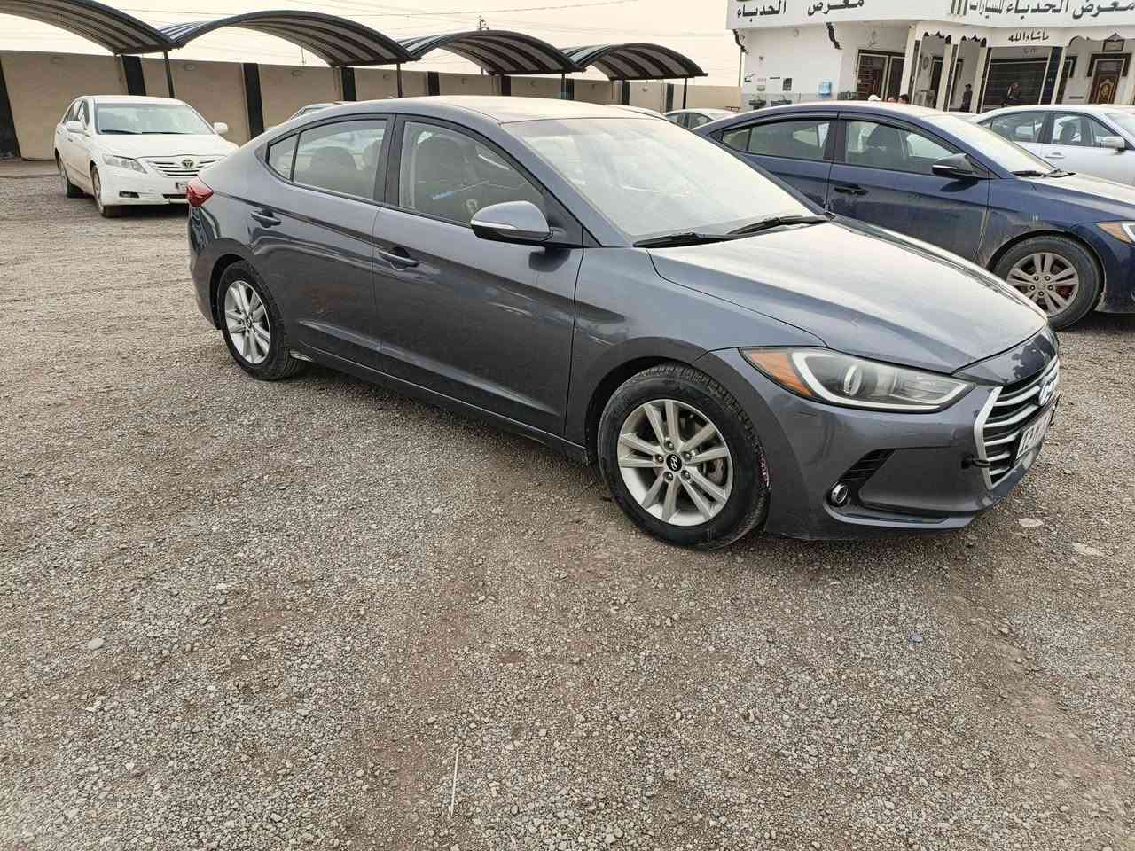 السلام عليكم النترا.  2018 فوال موصفات عده السلايت الضرر بارد فقط براس البوند بدون  دواخل شرط ترهم مراوس حسب القناعه وترهم مقدمه زينه ***********
