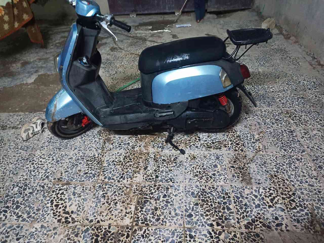 سلام عليكم شباب دراجة ماكس بوليس دراجة جوزهة ترتيب مكينة خير من الله دراجة كلهة ختم واحد سعر 550وبيهة مجال مكان بغداد حي نصر ***********
