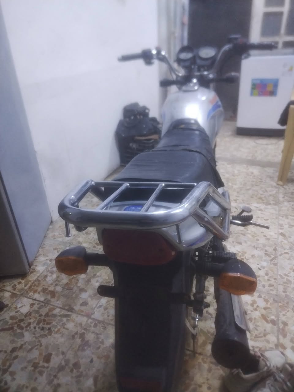 سلام عليكم دراجه كلك مكفوله من السرقه ديون مديل 20 البيع السعر ٥٠٠اوبيها مجال ***********
