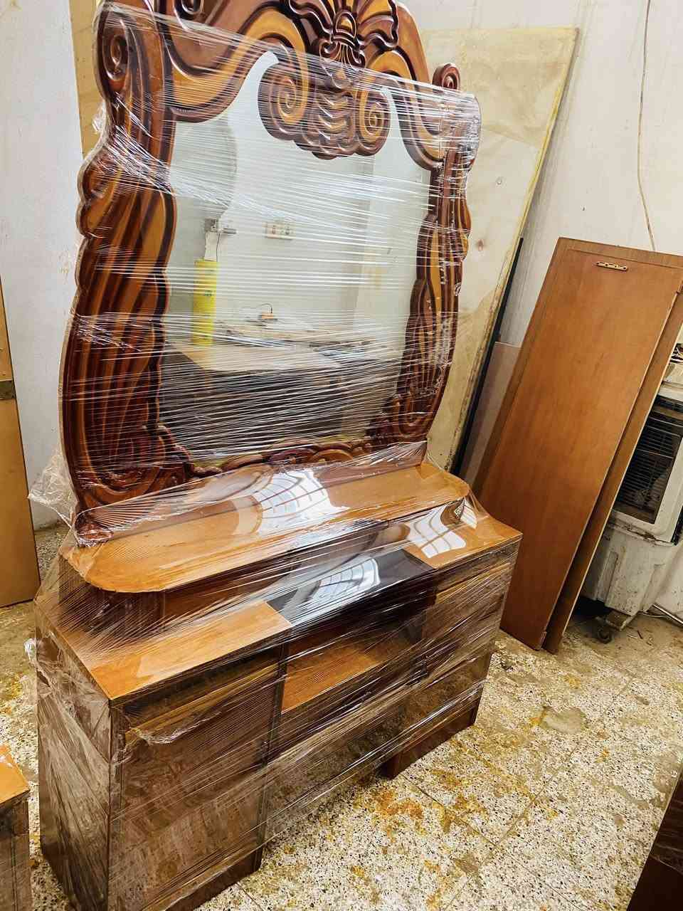 غرفة نوم مقوس ظهر جرجوبة درجة اولى اخت الجديدة بسعر 800 الف
عنوان بعقوبة كاطون شارع ابو رباح مزاد ضي القمر  

‭0772 484 3666‬
