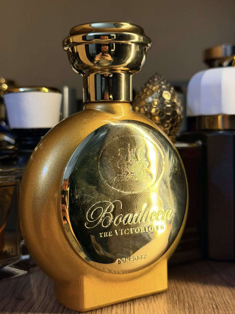 Bodacious Boadicea the Victorious
بدون باكيت
140$

Consort Boadicea the Victorious
مستعمل تقريبا 20مل 
140$

Soleil de Jeddah - Mango Kiss Stéphane Humbert Lucas 777
بدون باكيت 
مستعمل للخط 
70$

Une Nuit a Doha Stéphane Humbert Lucas 777
بدون باكيت 
80$

Rose de Petra Stéphane Humbert Lucas 777
بدون باكيت
50$


**إذا كنت صاحب هذا الإعلان وتريد حذفه لأي سبب، رجاءا أرسل رسالة إلى الدعم الفني**