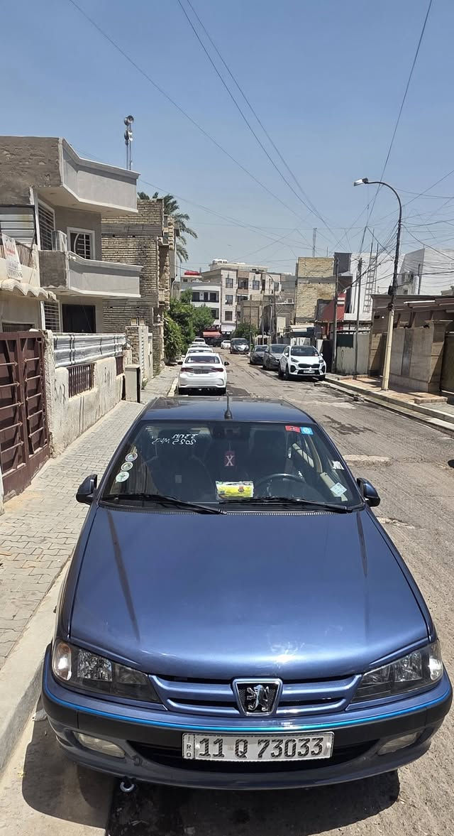 سلام عليكم بيجو بارص مديل ٢٥ سيارة ماشي١١ الف سيارة تعتبر زيرو ونضيفة كلش تبريد ثلج مري شفط تحكمات ستيرن حساسات خلفية اشاير بالمري السيارة بسمي شرط تحويل ثاني يوم السعر اتصال على هاذ الرقم *********** العنوان بغداد الاعظمية
