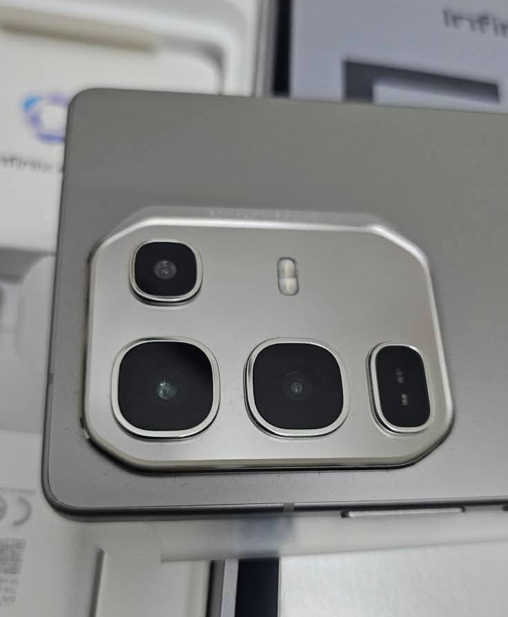 السلام عليكم 
موبايل انفنكس نوت ٥٠ برو 
ذاكره ٢٥٦
الرام ٢٤  
الجهاز فقط مفتوح من الكارتونة كامل  ملحقات 
بيع أو مراوس بأي ايفون وأخذ فرق
مكاني بغداد الكاظميه
رقمي ***********
