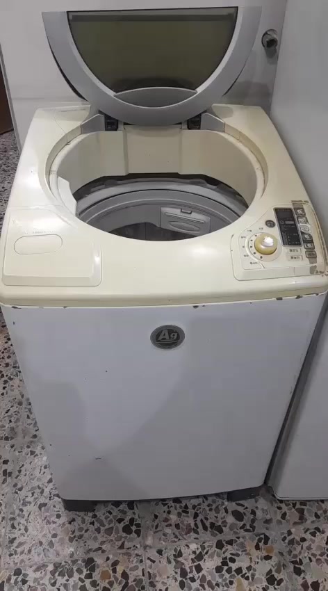 ثلاجه ومجمده ٣٠٠ شاشه نت  ١٠٠ كاونتر مليون مدينه الصدر خاص


**إذا كنت صاحب هذا الإعلان وتريد حذفه لأي سبب، رجاءا أرسل رسالة إلى الدعم الفني**