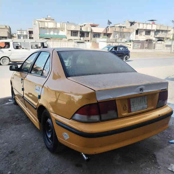 السلام عليكم سمند 2011 ناطقه للبيع مكينه بلادي لا تبخير ولا تنقيص كير كلج جديد صدر 80 ٪بيه هاي الضربه بينه بصور بجهة اليمنه بس هاي الباقي مكفول السياره بسمي رقم بابل مشروع وطني السعر 30 العنوان بغداد البلديات ***********
