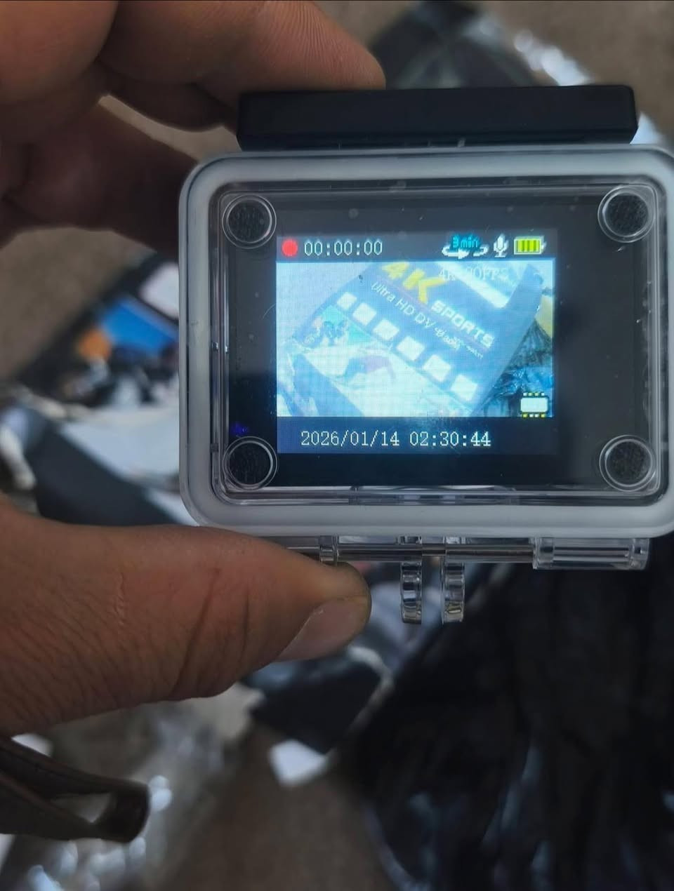 كاميرا تصوير رياضي من نوع 4K Sports Ultra HD DV30M تصوير فيديو بدقة 4K بمعدل 30 إطاراً في الثانية (30 FPS).
مقاومة للماء حتى عمق 30 متراً.
دقة صور ثابتة تصل إلى 16.0 ميجابكسل.
تدعم الاتصال عبر الـ WiFi وتستخدم بطاقات ذاكرة TF تصل إلى 64 جيجابايت. ٢٥ مع التوصيل


**إذا كنت صاحب هذا الإعلان وتريد حذفه لأي سبب، رجاءا أرسل رسالة إلى الدعم الفني**