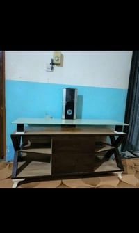 ميز بلازما • نضيف جدا • السماوه