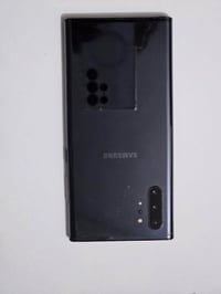 جهاز نوت 10مامفتوح بي ضربه صغيره بشاشه دبل سيمكارت الاستفسار 077071899...