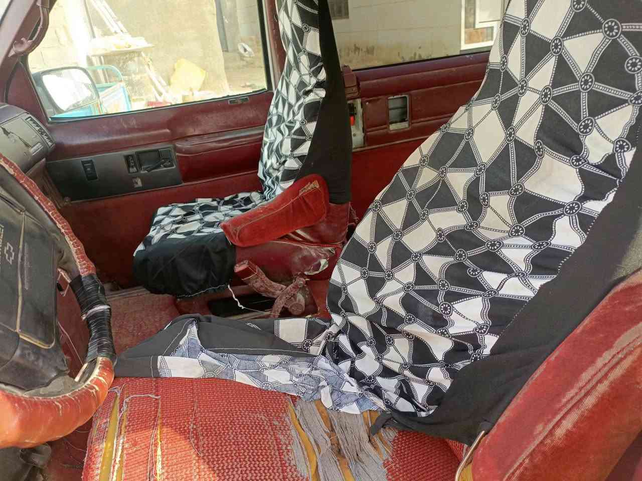 السلام عليكم ورحمه الله وبركاته اخوان سياره شوفر ليت موديل 94كير اومحرك ونجي كير اوتوماتيك مشروع وطني صلاح الدين سنويه مومنتهيه للبيع اومراوس سبعه راكب السعر 40ورقه هيت ***********
