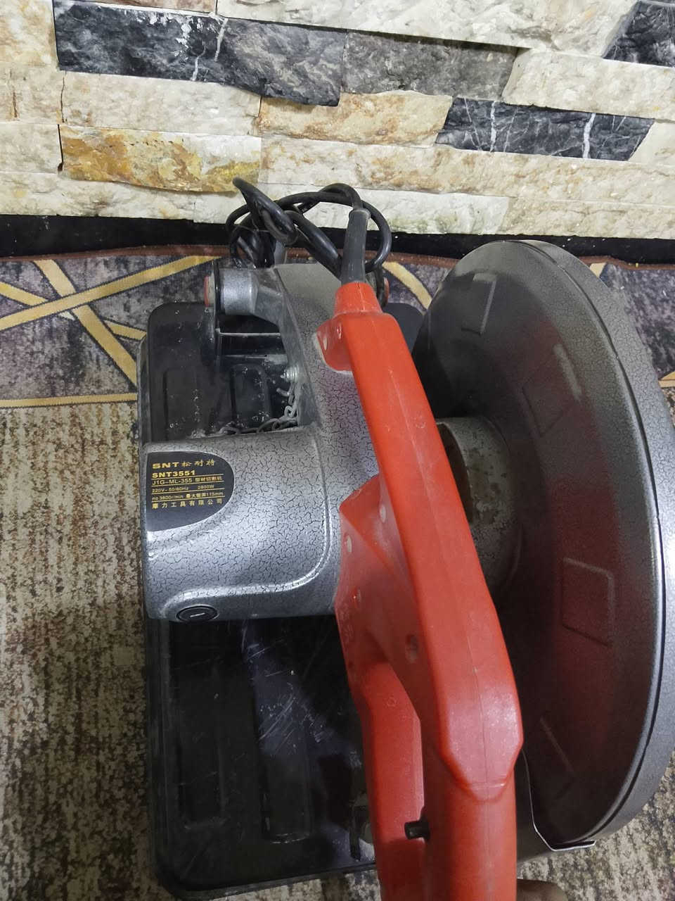 السلام عليكم. 
الاسعار والتفاصيل مذكوره داخل الصور 
كل الي بالصور شغال وكل خلل مابي وشرط الفحص 
يوجد توصيل لكفافه محافظات العراق وبغداد 5 آلاف 
*********** يوجد واتساب
