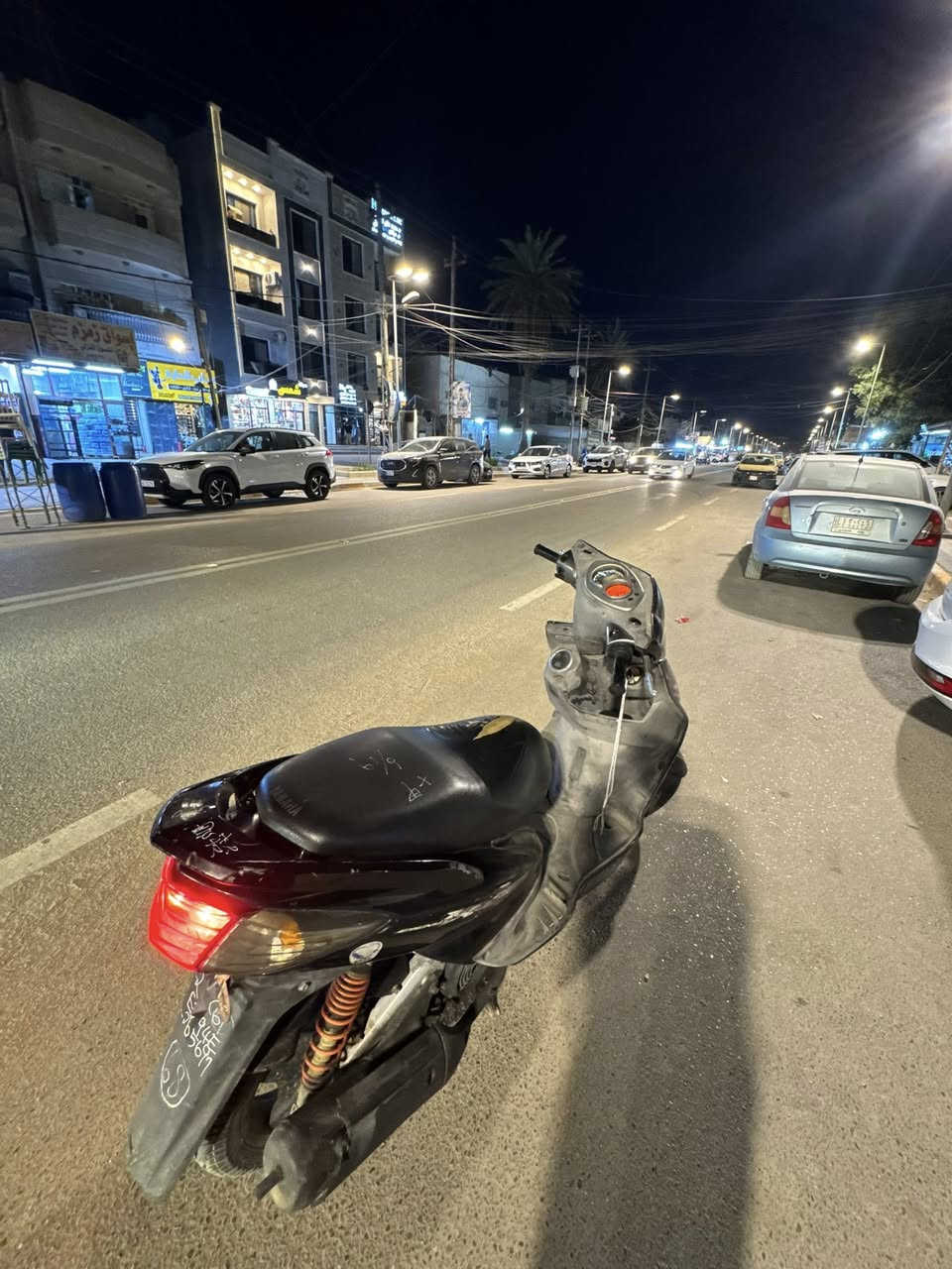 سكنس فحل كوري للبيع دراجه نضيفه وخير من الله صارلي 20 يوم من اشتريتها رمبه معرض  وياها أوراقها كامله دراجه بلاديه من كفرات من مكينه كلشي بيها بلادي تجي تفحص وتشلع عيوني مكاني بغداد الكرخ للاستفسار ***********
