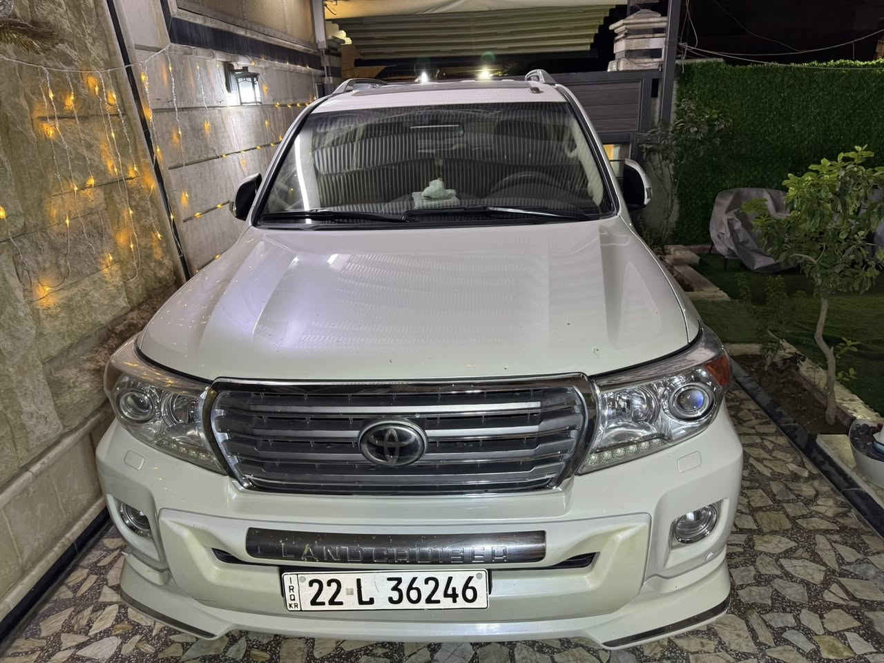 لاندكروز 2014 خليجي 8 سلندر VXR نضيفه مابيها اي صبغ مكفوله من كلشي ماشيه 96 الف رقم اربيل تحويل مباشر ب اسمي السياره ، السياره موجوده ب بغداد سعرها 44,000$ وبيها مجال بسيط
للاتصال والاستفسار : ***********
