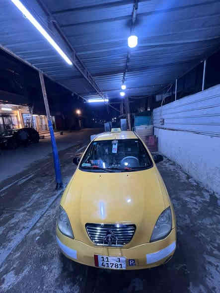 سلام عليكم عندي طيبه للبيع موديل ٢٠١٥ السياره خير من الله باتري جديد تخم تاير جديد السياره كامله الف ما ذب عليه حادثه الجاملغ مال صدر  او نفسه مصلح او مصبوغ او  مصبغ الباب مال صدر هم   الباقي كفاله شواصي الغود هم كفاله  مكاني  سبع بكار  كير مكينه كفاله تبريد ثلج صدر امامي خلفي جديد رقم بغداد الجديد مصفره هيه او غرامات  اللستفسار ***********
