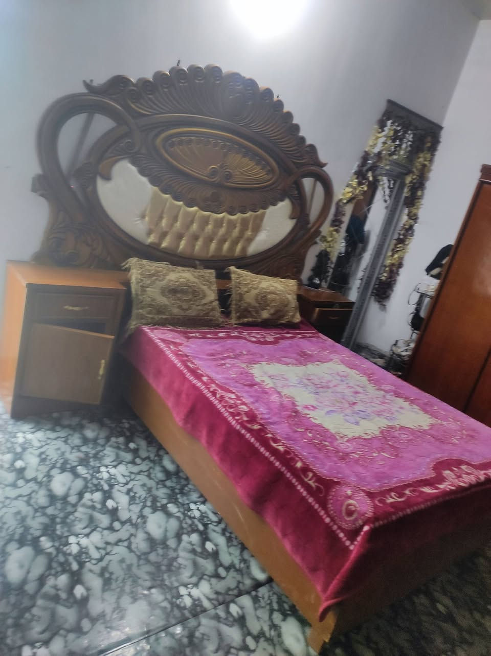 السلام عليكم غرفه للبيع اخشاب حطاطه نظيفه وحلوه شعر 450 وبيها مجال مكاني شهداء الصقلاي


**إذا كنت صاحب هذا الإعلان وتريد حذفه لأي سبب، رجاءا أرسل رسالة إلى الدعم الفني**