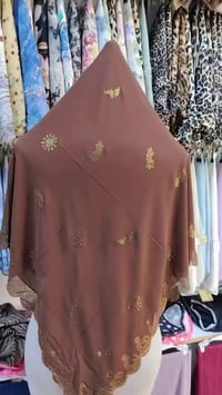 #حجاب  العيد وصل 🍂🤍كوني مُميزة وَ الأولىٰ دَائِمَاً  أناقة هادئة بتفاص...