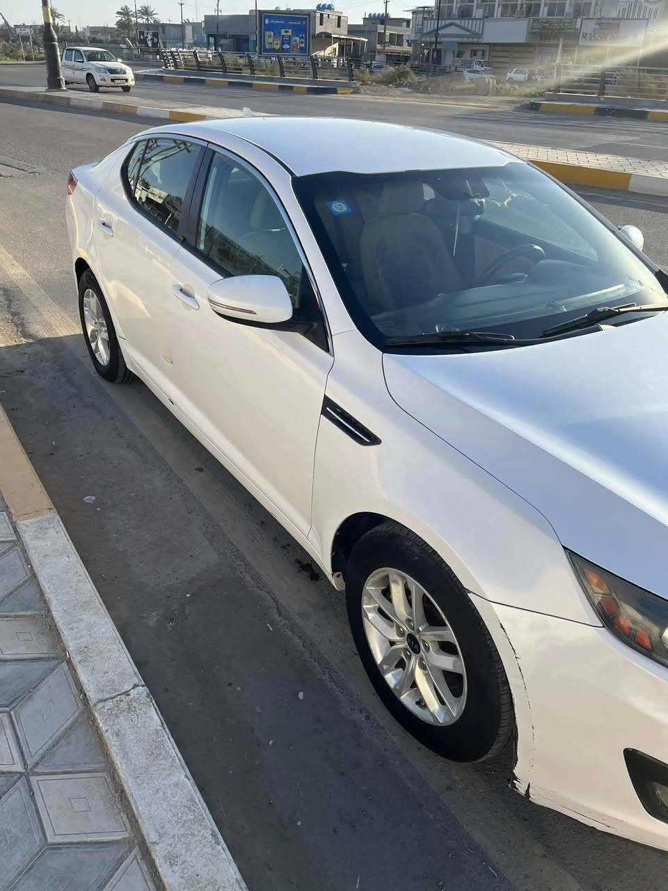 السلام عليكم 

كيا اوبتما للبيع وارد امريكي  لون ابيض موديل ٢٠١١ رقم ديالى انكليزي 
محرك ٢٤٠٠ GDI مفتوح 
گير اوتوماتيك
تبريد ثلج 
صبغ صفحة عكس السايق  كما موضح في السونار وصور الحادث
ماشية ٨٥ ألف ميل 
السعر ١٠٠ ورقة $ 
مكان السيارة ديالى بعقوبة 
للتواصل ***********
