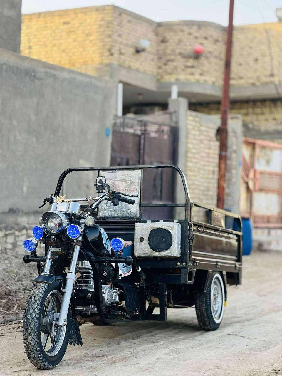 ستوته  مديل 23 مكينه 25 توني شادها  تواير ثلاثتهن جوبلس ستوته مكفوله كفاله عامه من لحيم وصبغ ع وضع شركه شراي يجي خاص .. مكان ناصريه مركز ***********  بس شراي يخابر
