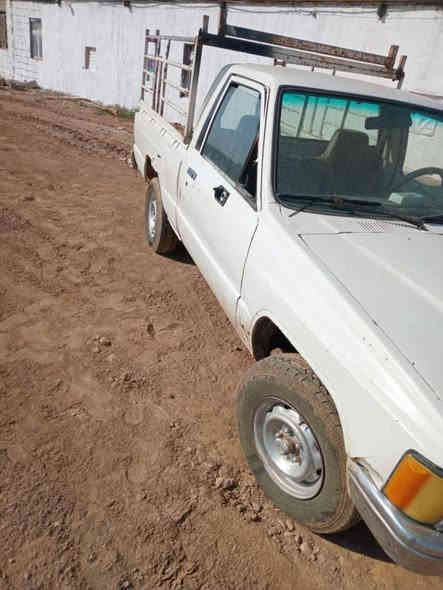 تويوتا موديل ٨٨ محرك كايم صاحبها موجود تحويل مباشر
السعر 25 ورقة 
العنوان ديالى 
الاتصال ***********
