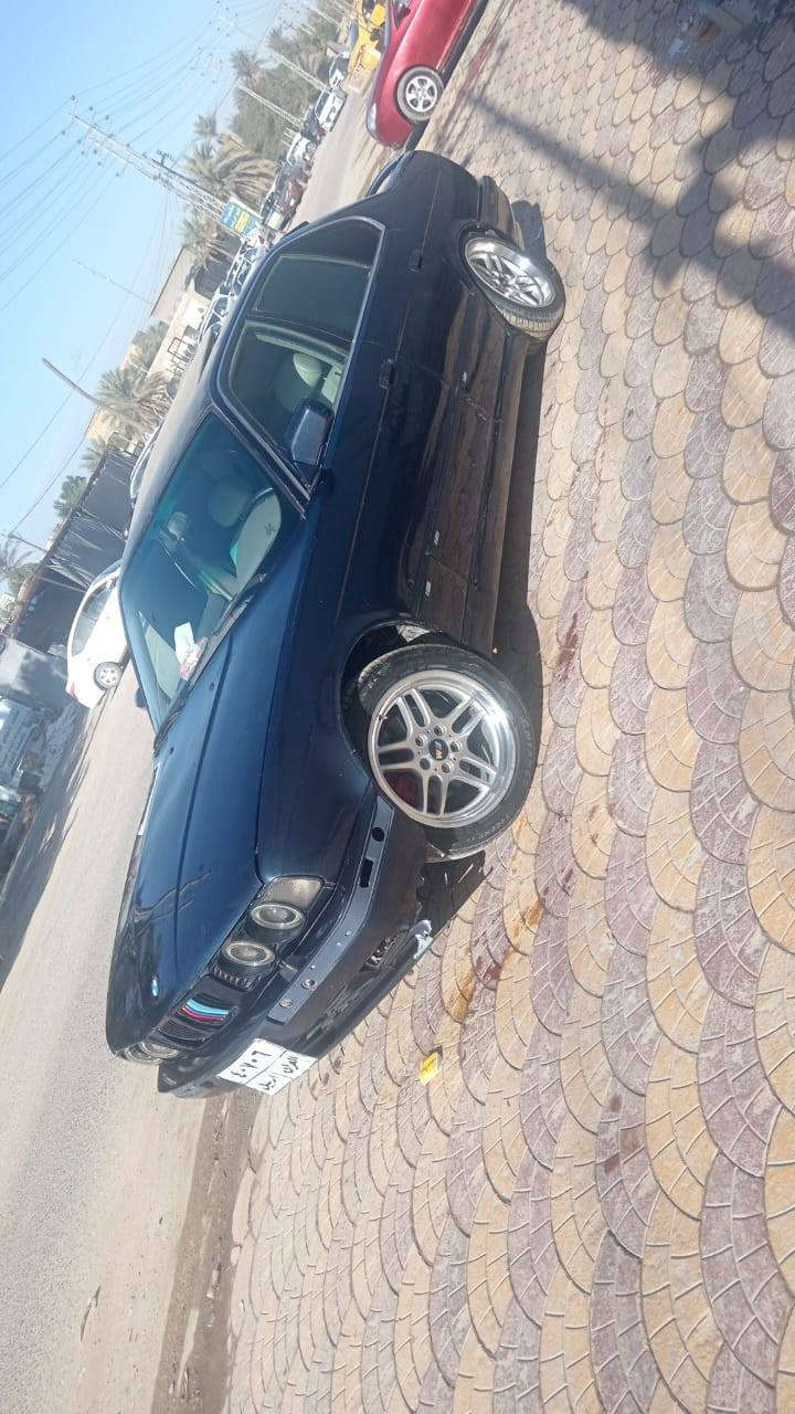 BMW  حجم525اصل موديل 92 غرفه جلد كهرباء بيضه
تبريد  فتحه ويل رياضي لون حبري سياره رياضي كير عادي تغم تاير رقم اربيل تريد وكاله تريد تحويل 
حداديه جديده 
بيها بنيد معور واضح بل الصورة  السياره خير من الله 
سعر 57 
مكان النجف.    الكوفه 
 6 0780077815


**إذا كنت صاحب هذا الإعلان وتريد حذفه لأي سبب، رجاءا أرسل رسالة إلى الدعم الفني**