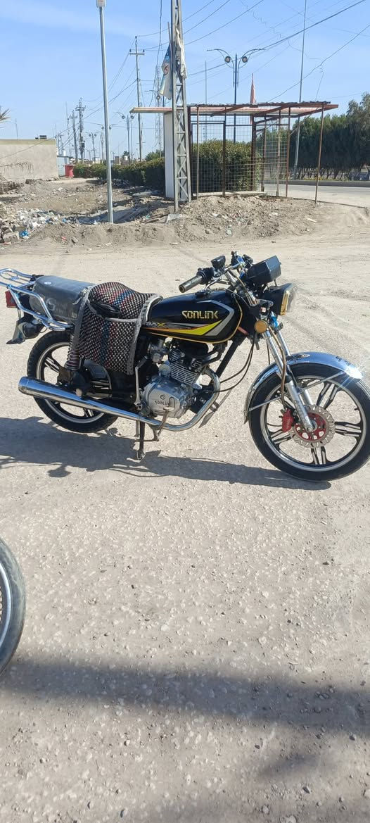 دراجه نضيفه وحلوه 23 محرك مامفتوح للبيع ***********
