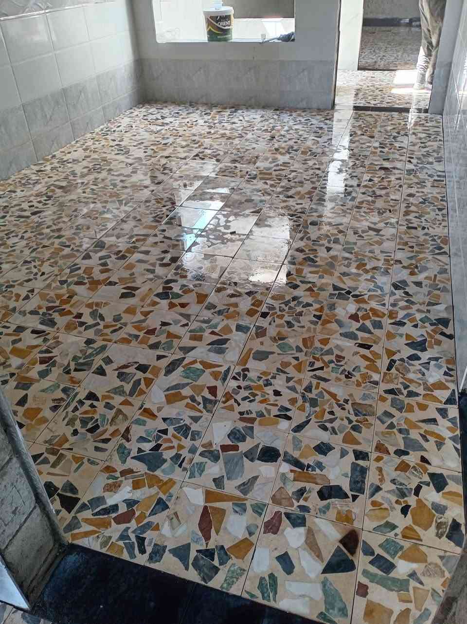 صفاف سرميك بورسلين جدران ورضيات شغل رقم واحد ***********
