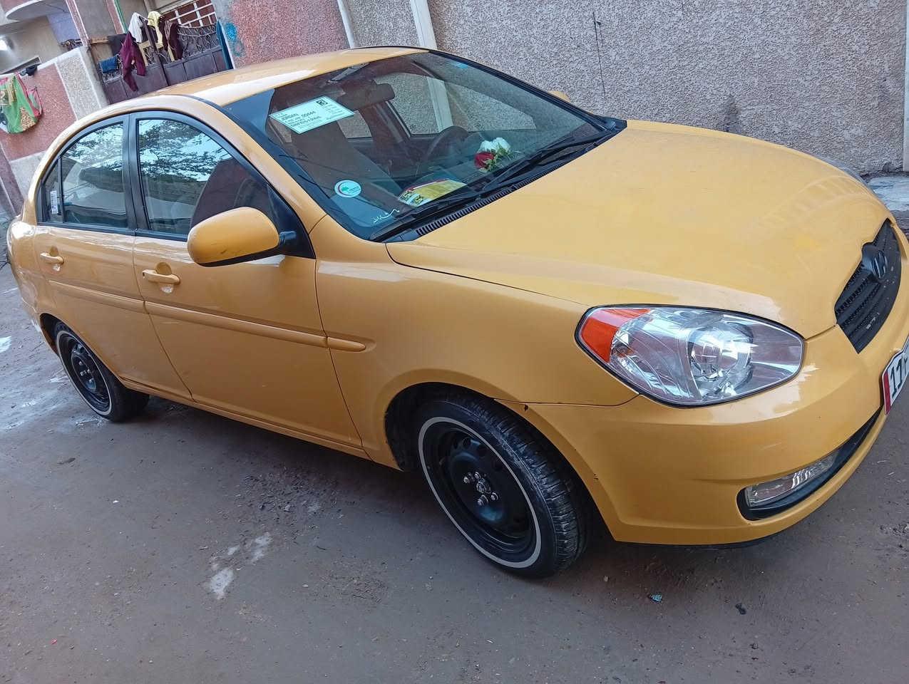 سلام عليكم اكسنت موديل 2010وارد امريكي سياره ليبل واحد كلها بيها ضرر باب الي وره النفر امبدل اصلي 
سياره صبغه اوله مكينا كير كبلايت شرط 
تخم تاير مصار سبوع مشدود صدر جديد تبريد تدفأ شغال
سياره كولها جاهزه مابيها نقص تحكمات 
وسياره احله من صور. مكانها بغداد حي اور 
سعرها 80وبيها مجال شي بصيط *********** اتصال و
وتساب
