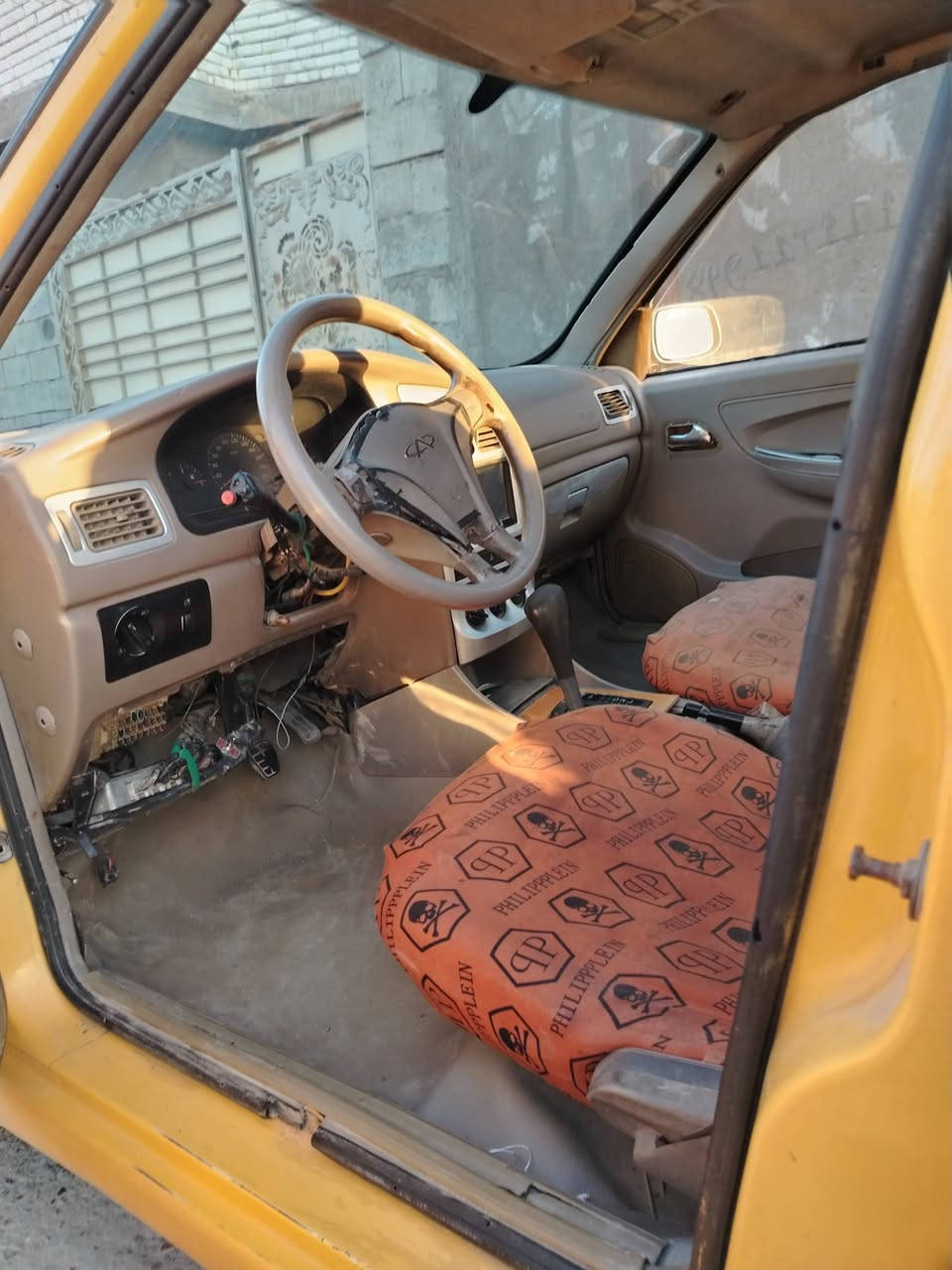 سلام عليكم شيري كوين موديل ٢٠١٠ كير مكينه كورله جديد سنوية بسمي مصفرة غرمات وهيئة العنوان بغداد جسر ديالئ السعر 30وبيهة مجال رقم الهاتف ***********
