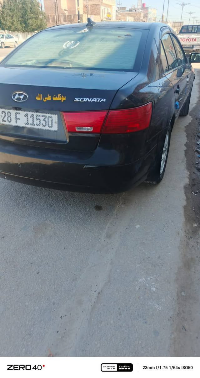 السلام عليكم سوناتا للبيع 2009 مكينه كير شرط مكينه 2400 توش سياره فول مواصفات واحد علا واحد مكفولة كفالة عامه ***********
