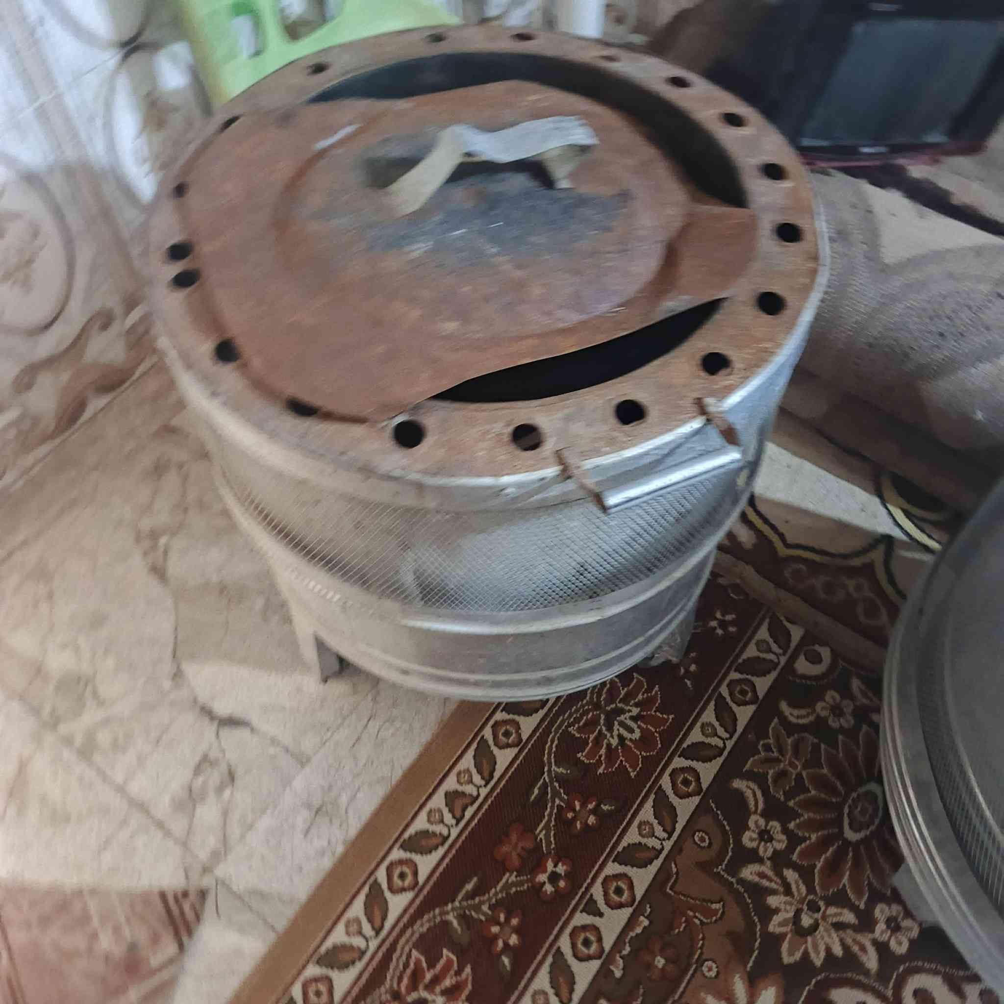 السلام عليكم تنانير غاز 2 واحد مامستخدم وينور كهربائي شرط شغل المكان الناصريه مدينه الصدر ***********
