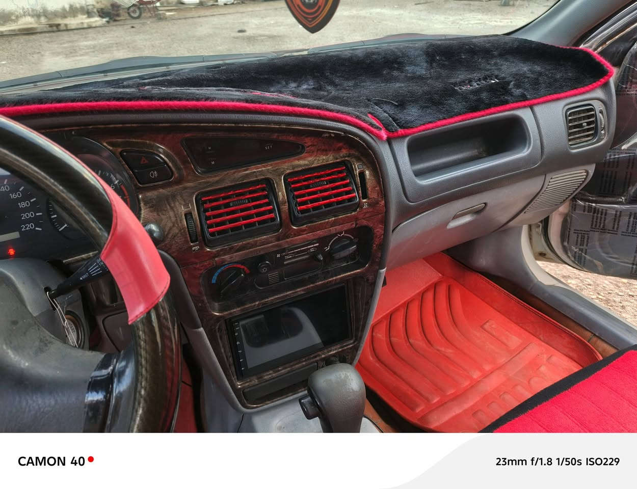 سلام عليكم بروتون موديل 2004 مكفوله من كلشي محرك كير
 كهربائيات كله شغاله كير اوتو سياره نضيفه وكاعده مال بيت  السياره باسمي تحويل السعر 52 تحويل مباشر رقمي *********** مكاني بغداد
