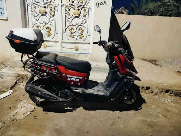 دراجة نوع اباتشي للبيع النظافة فول السعر مليون وقابل للتفاوض
للاستفسار  ***********
