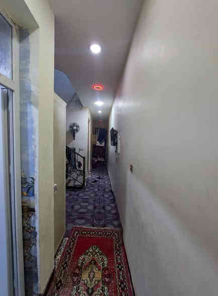 السلام عليكم  بيت زراعي مساحه ١٠٠ متر 
البيت كامل كل نقص مابي  مطبك شتايكر  كامل  بس البيتونه  السقف مالهه جينكو  العنوان حي الرئاسه شارع ٢٠ قرب مكتب الزعيم  سعره ٧٠ وبي مجال بسيط للإستفسار  ***********
