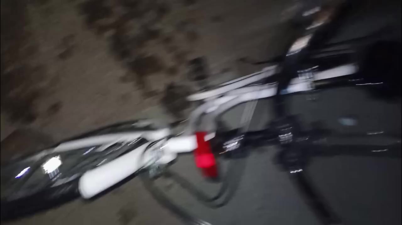 سلام عليكم باسكل البيع
شركة سانتوس موديل ١٦ نضافة فول 
السعر ١١٠ أو بي مجال


**إذا كنت صاحب هذا الإعلان وتريد حذفه لأي سبب، رجاءا أرسل رسالة إلى الدعم الفني**