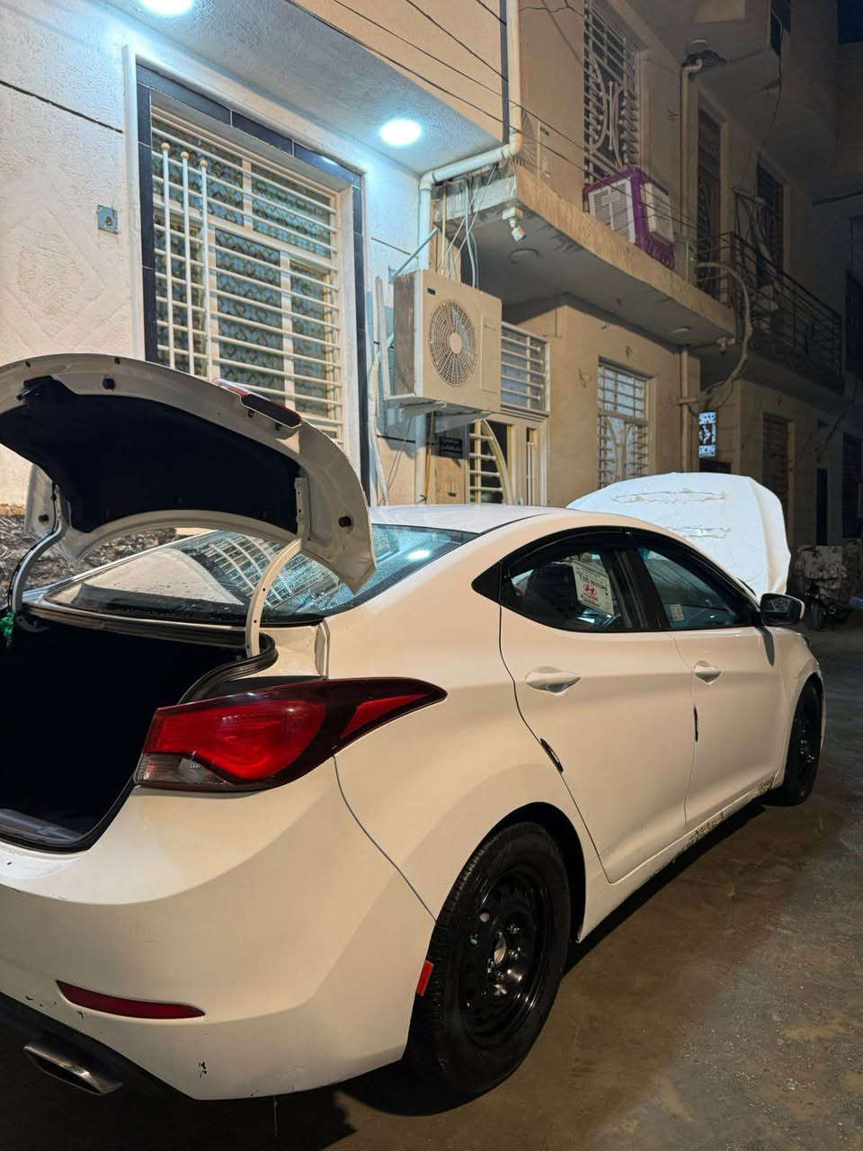 سلام عليكم النترا مديل 15نضافة شرط بلادي مناقصهة كلشي 
وارد كندي ضربة بيهة بس قطعتين داخل العراق

الموصفات
فتحة بل سقف 
كامرأة بلادي او شاشا 
تثبيت سرعة 
 
تحكم ستيرن جهتين 
تدفة بل كشنات اربعتهن
سيارة مفولة 
مكان كربلاء معملجي 
رقم الهاتف *********** 
السعر 110 كربلاء, العراق
