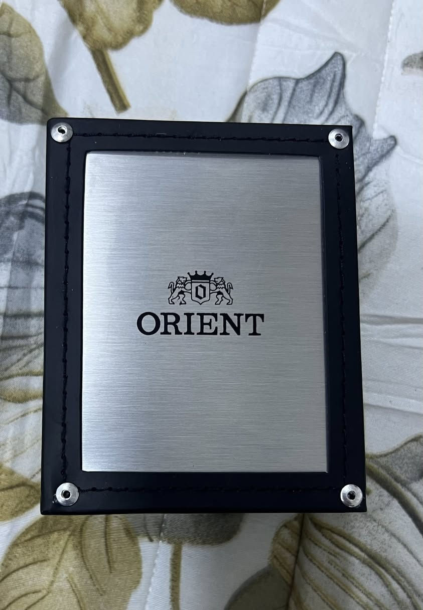 🔥 للبيع | تحفة يابانية فاخرة 🔥

⌚️ Orient Automatic

💎 ساعة راقية بتفاصيل فخمة ومينا اسود ملكي تخطف النظر مع كل انعكاس ضوء صناعة يابانية أصلية 

 📏 قطر الساعة: 41mm

⚙️ حركة أوتوماتيك احترافية تعمل بالحركة بدون بطارية

🩶 سوار ستانلس ستيل فاخر بتشطيب عالي الجودة

📅 عرض للتاريخ بتصميم أنيق وكلاسيكي

📦 الحالة: جديدة بالكامل بالباكيت

💰 السعر: 400$ قفل

📩 للجادين وأصحاب الذوق الراقي – التواصل خاص او واتس اب ***********
