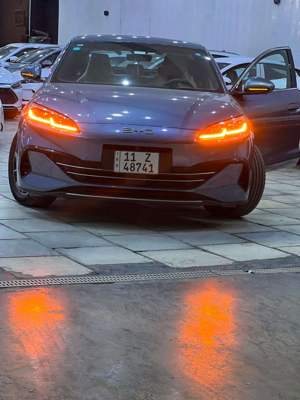شركة يونس العتابي
***********
⸻

🔥 BYD SEAL 6 موديل 2025 🔥

إذا تبحث عن سيارة تجمع بين الفخامة، الأداء، والتوفير… فهذه فرصتك.

✅ موديل 2025
✅ كشن كهرباء
✅ بطارية 80 كيلو
✅ عداد المشي 18 ألف كم فقط
✅ داخلية بيضاء فاخرة ومميزة
✅ مكفولة من البارد والتبديل
✅ السيارة جديدة جداً

سيارة نظيفة بكل معنى الكلمة، جاهزة للاستلام ولا تحتاج أي مصروف.

لا تضيع الفرصة… السيارات بهذه المواصفات والحالة نادراً ما تتوفر.

📞 للحجز والاستفسار تواصل معنا الآن، واحجز سيارتك قبل نفادها.

معارض البياع الشارع الرئيسي

***********

شركة يونس العتابي للسيارات
الثقة عنواننا والجودة اختيارنا.
